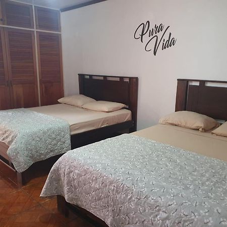 Boruka Bnb Hotell Alajuela Eksteriør bilde